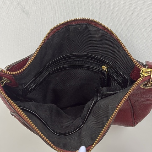 Vince Camuto Pebbled Leather Crossbody Handbag Burgundy 11"x8" - Picture 5 of 5